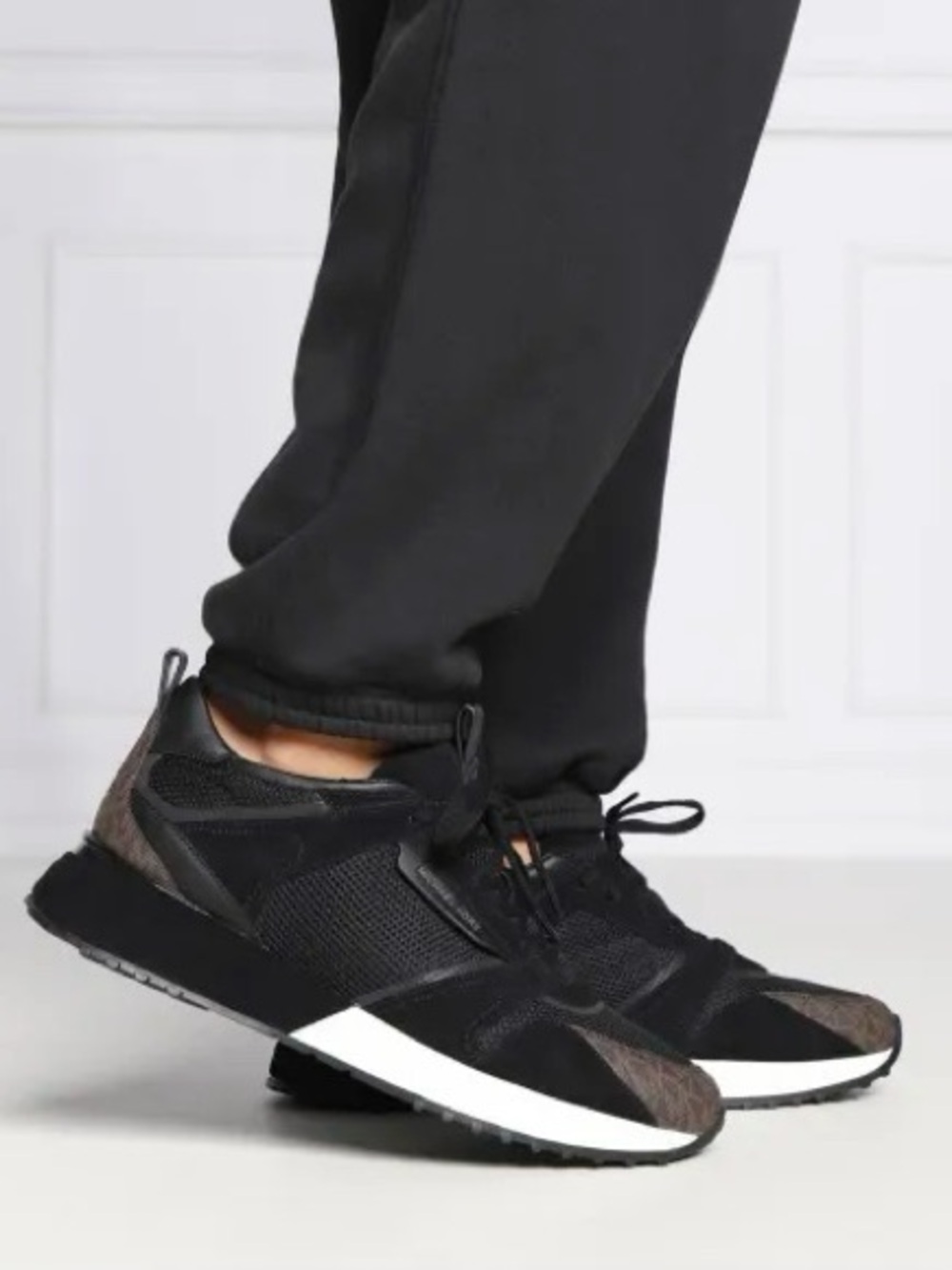 Michael Kors Theo Low Top Sneaker Trainer Black/Brown - New w/o Box - Picture 13 of 16